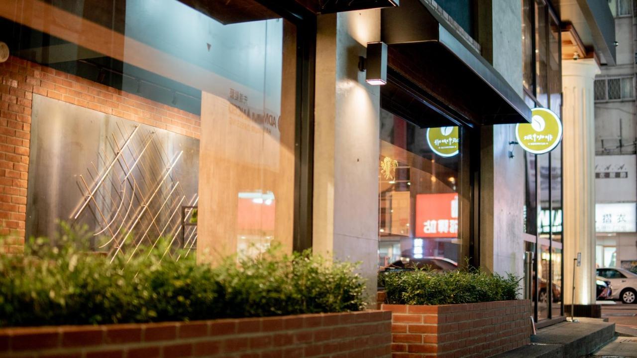 Da Dun Street Hotel Taichung Extérieur photo