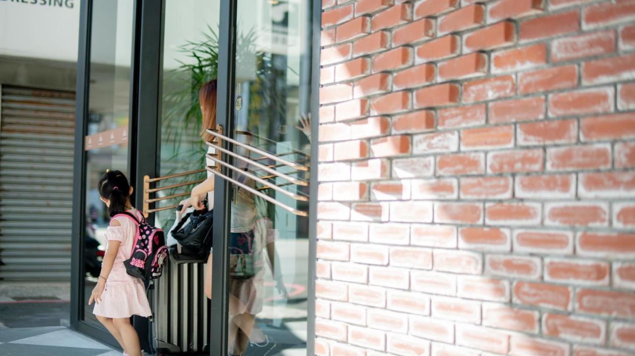 Da Dun Street Hotel Taichung Extérieur photo